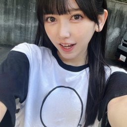 【乃木坂46】池田瑛紗、『テレサTシャツ』の顔を加工www